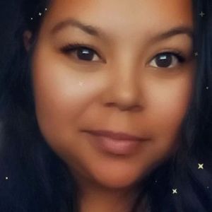 Meet your Posher, Camille